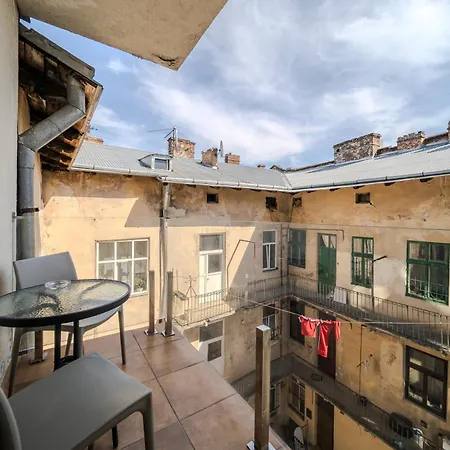 Appartamento Inshiapartments On Hazova Str 8 Leopoli